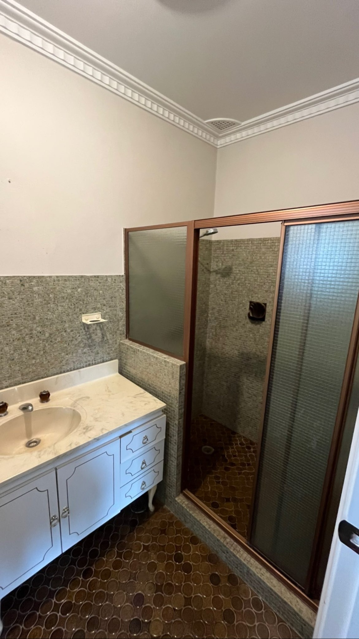 Washroom Renovation in Gladesville