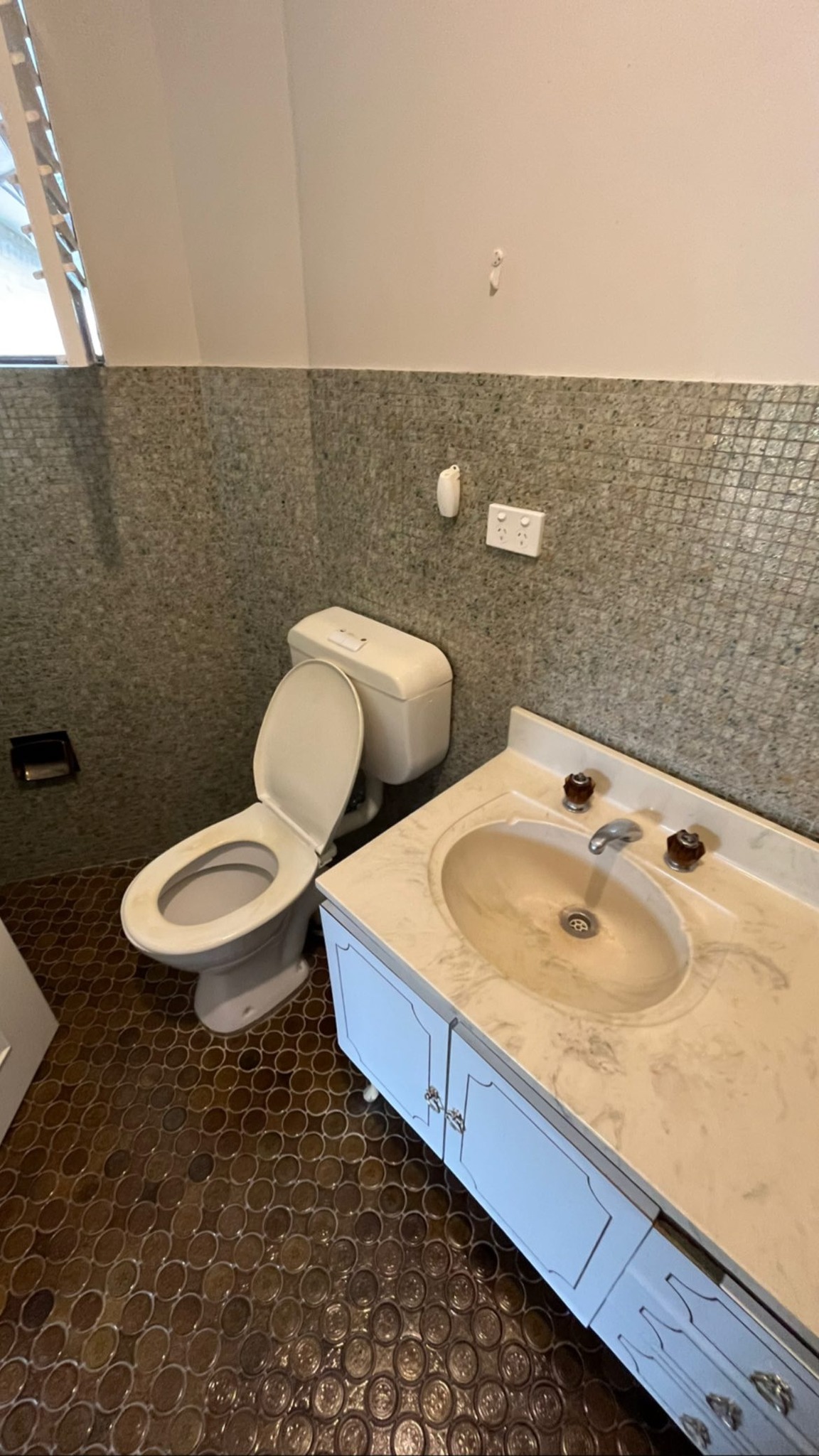 Washroom Renovation in Gladesville