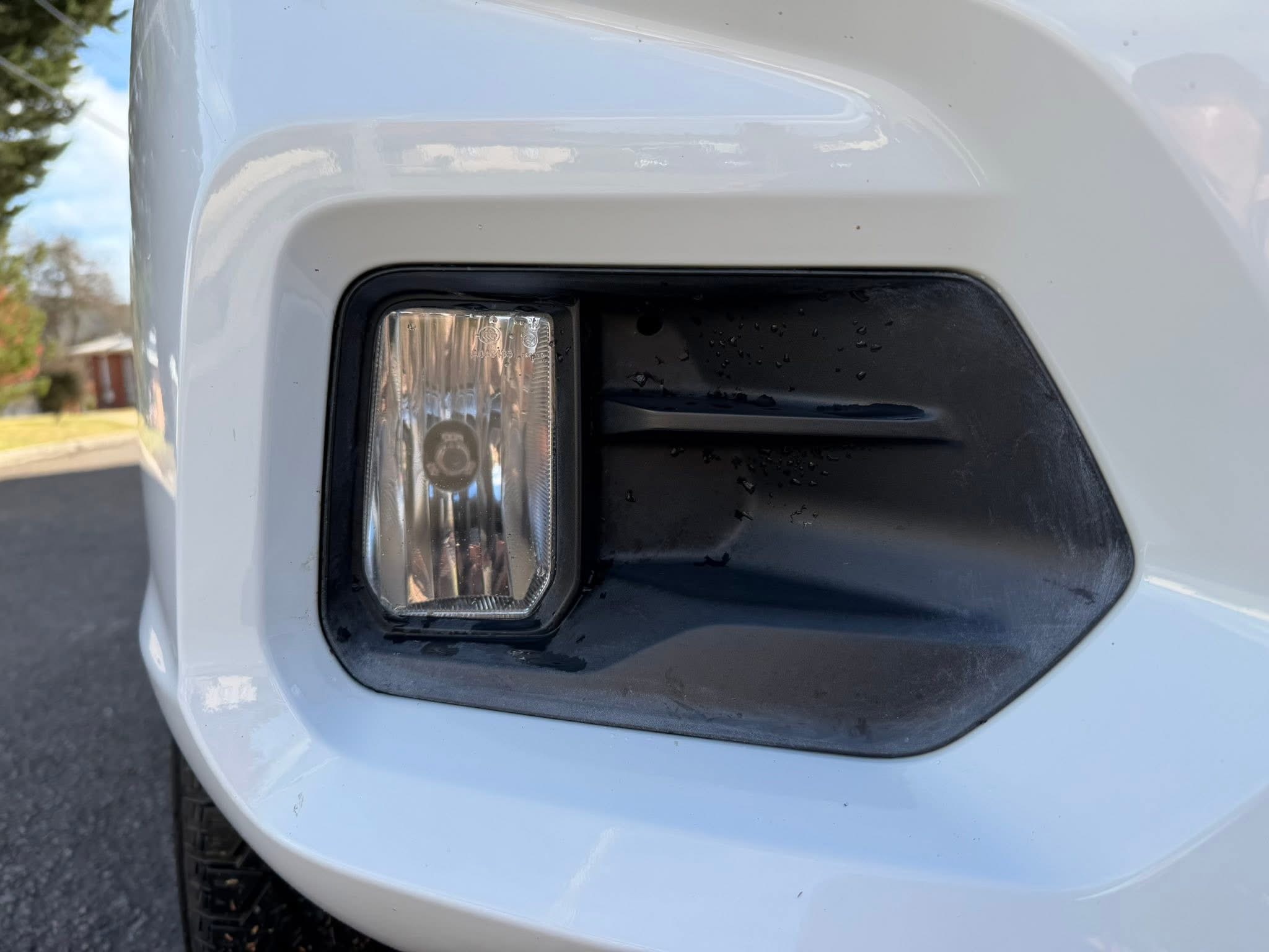 After Clean fog light detail