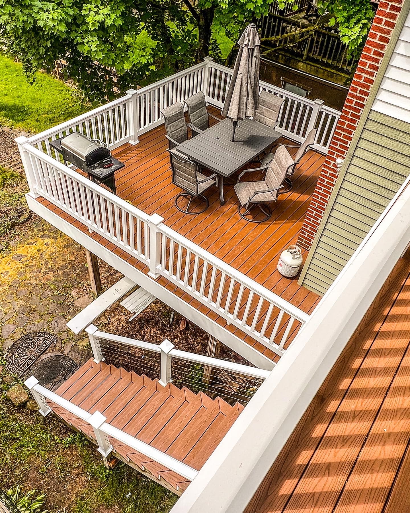 Deck Building & Outdoor Living