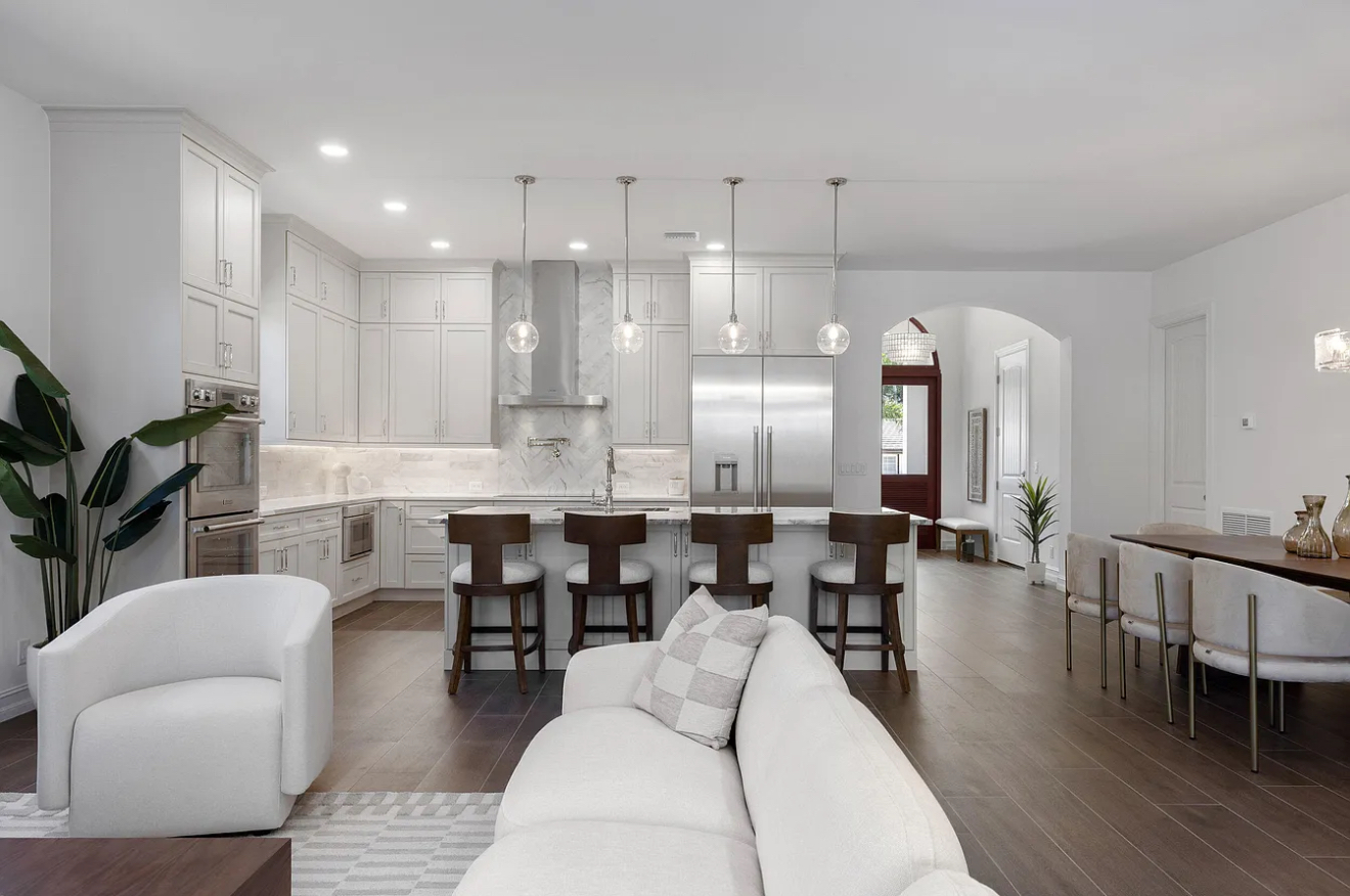 Modern Open Kitchen