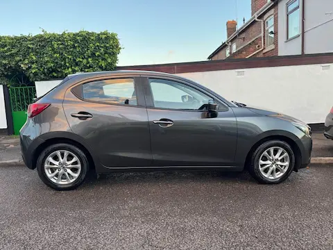Mazda 2 SE-L Nav+ photo 4