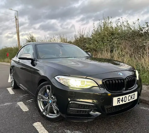 BMW M235i photo 7