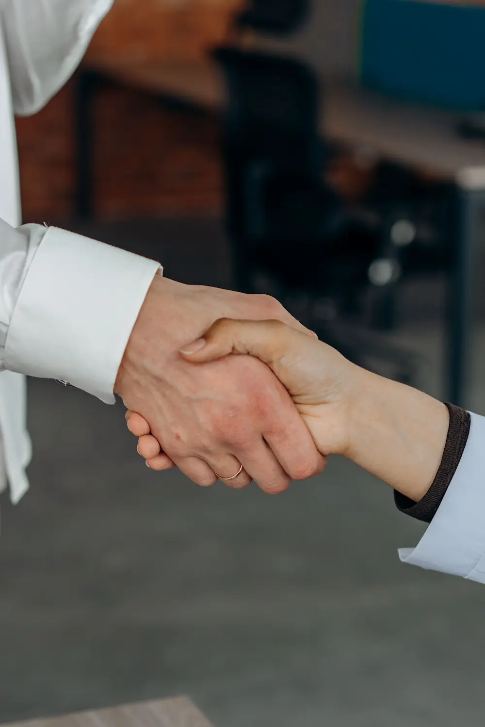4. We Handle Every Enquiry — I Sell Your Car professional vehicle selling service