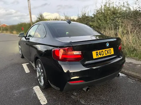 BMW M235i photo 6