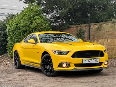 3. Professional Photography — I Sell Your Car professional vehicle selling service