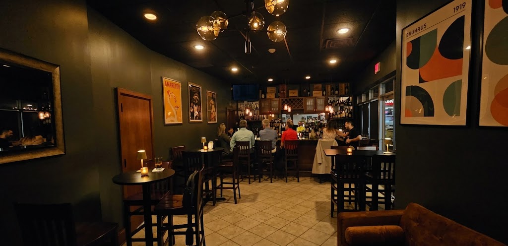 Lucano Interior