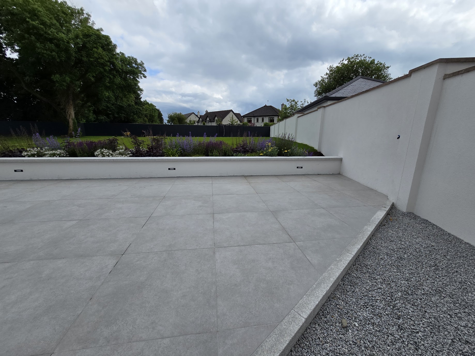 Prestigious Garden gallery 17