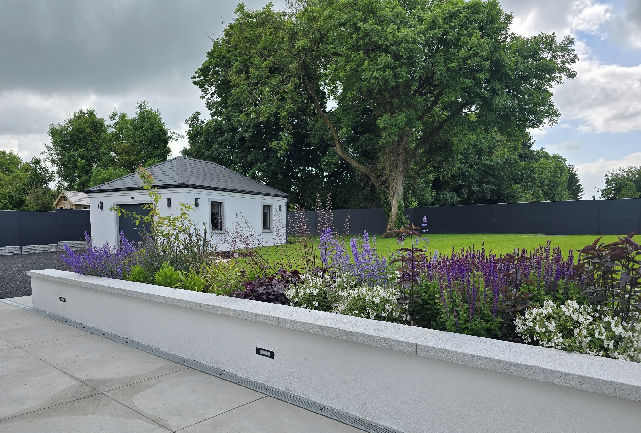 Prestigious Garden gallery 20