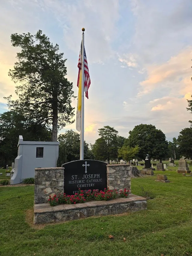Restored monument by Kentucky Monument Care