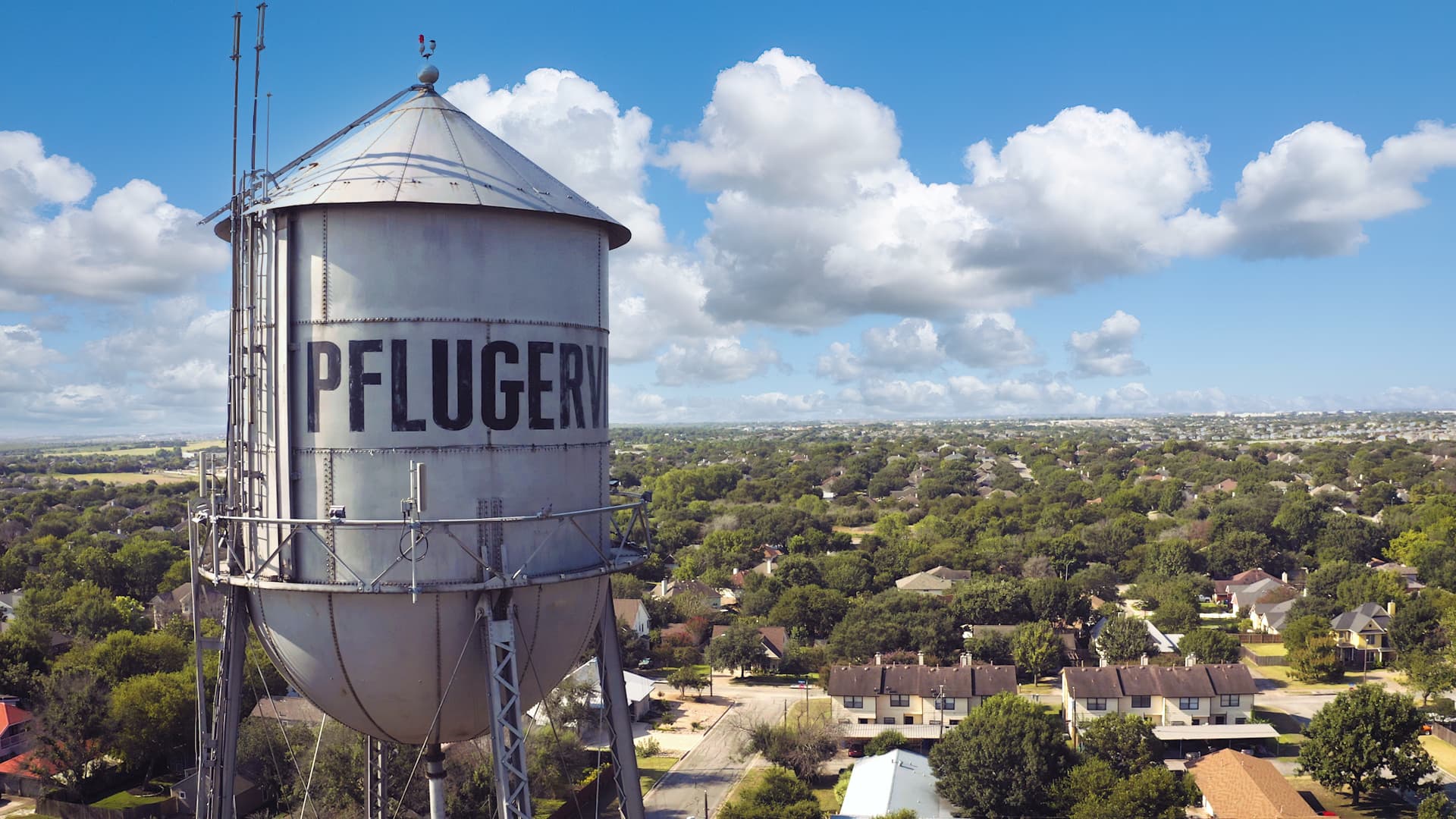 Ductless mini split HVAC services in Pflugerville, Texas
