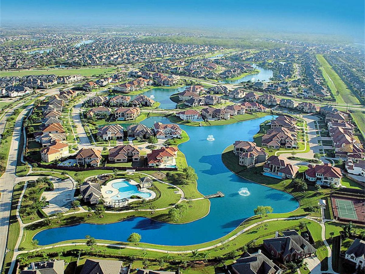 Ductless mini split HVAC services in Sugar Land, Texas