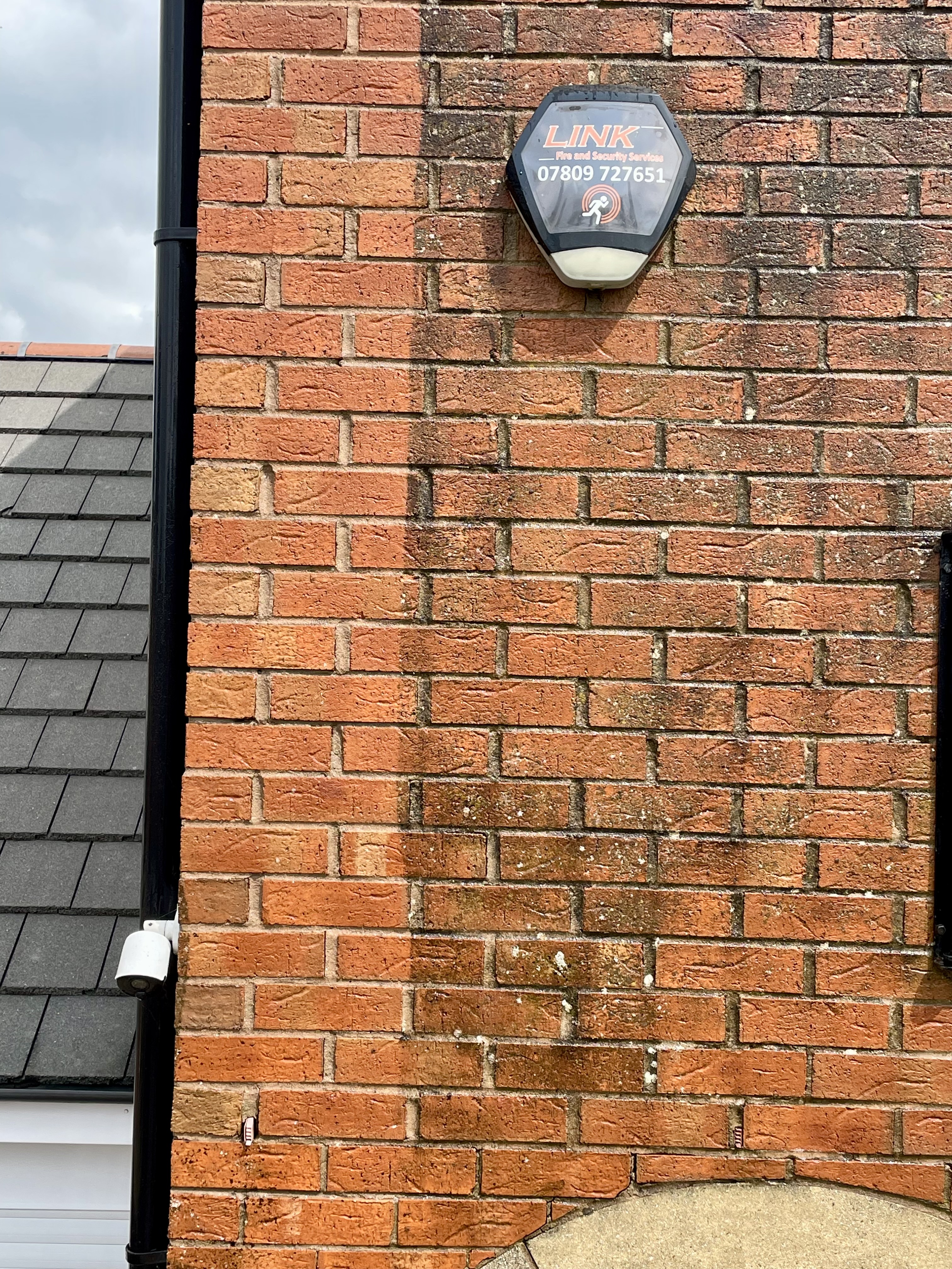 Brick and stone cleaning transformation 1