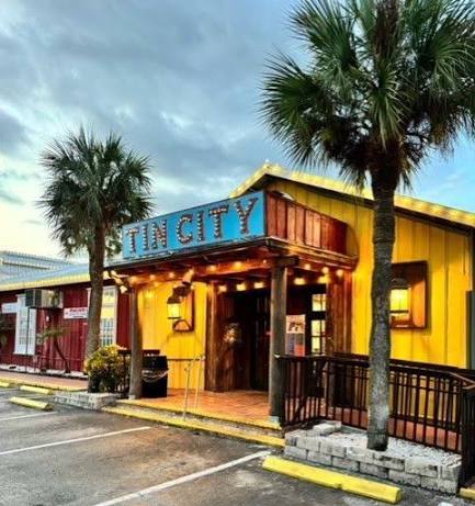 Your Naples Business Could Be Featured Here