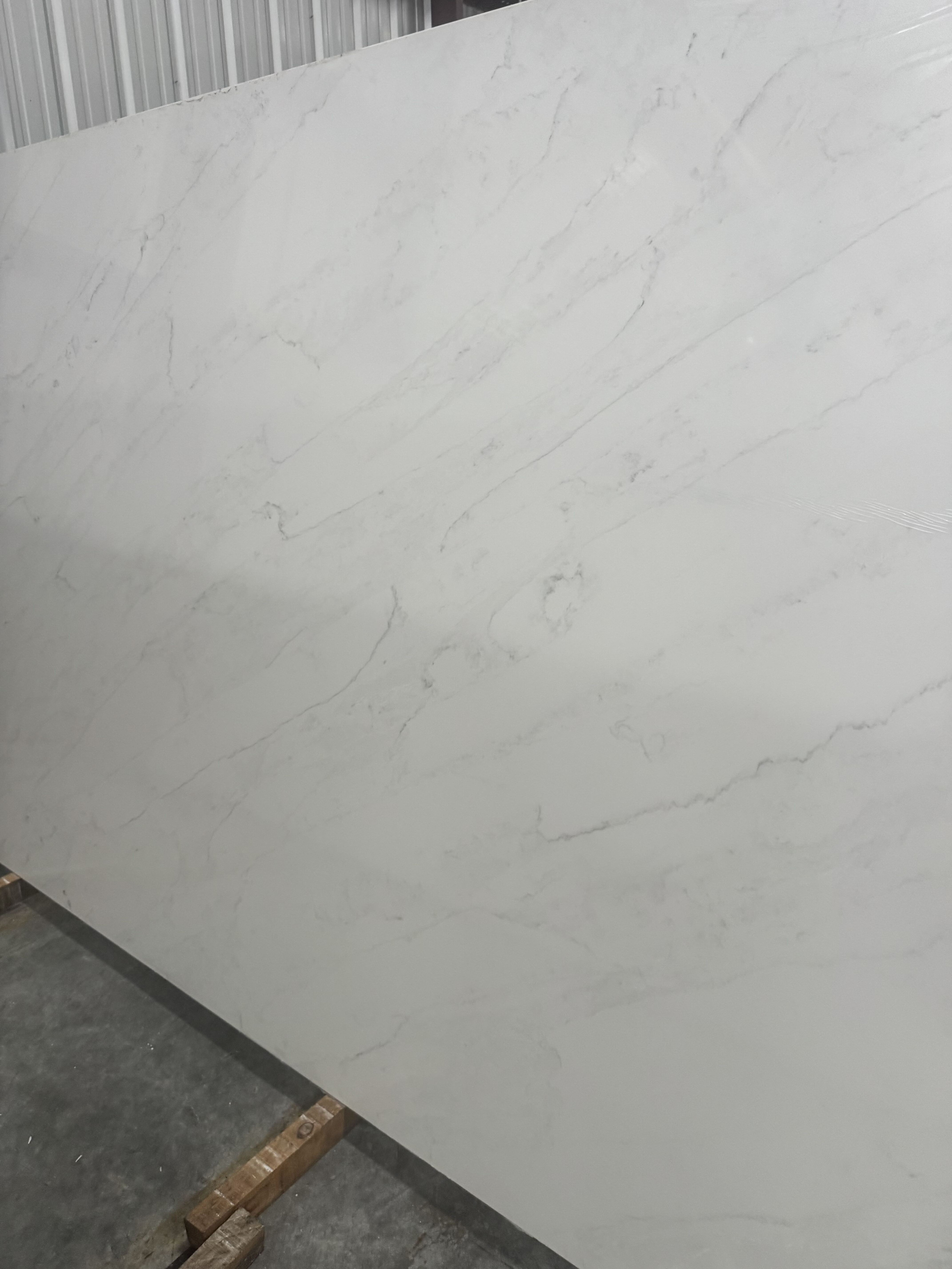 Calacatta Quartz 2