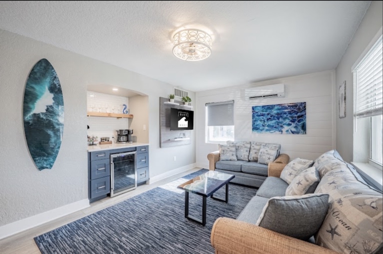 Blue Wave Suites - Image 2