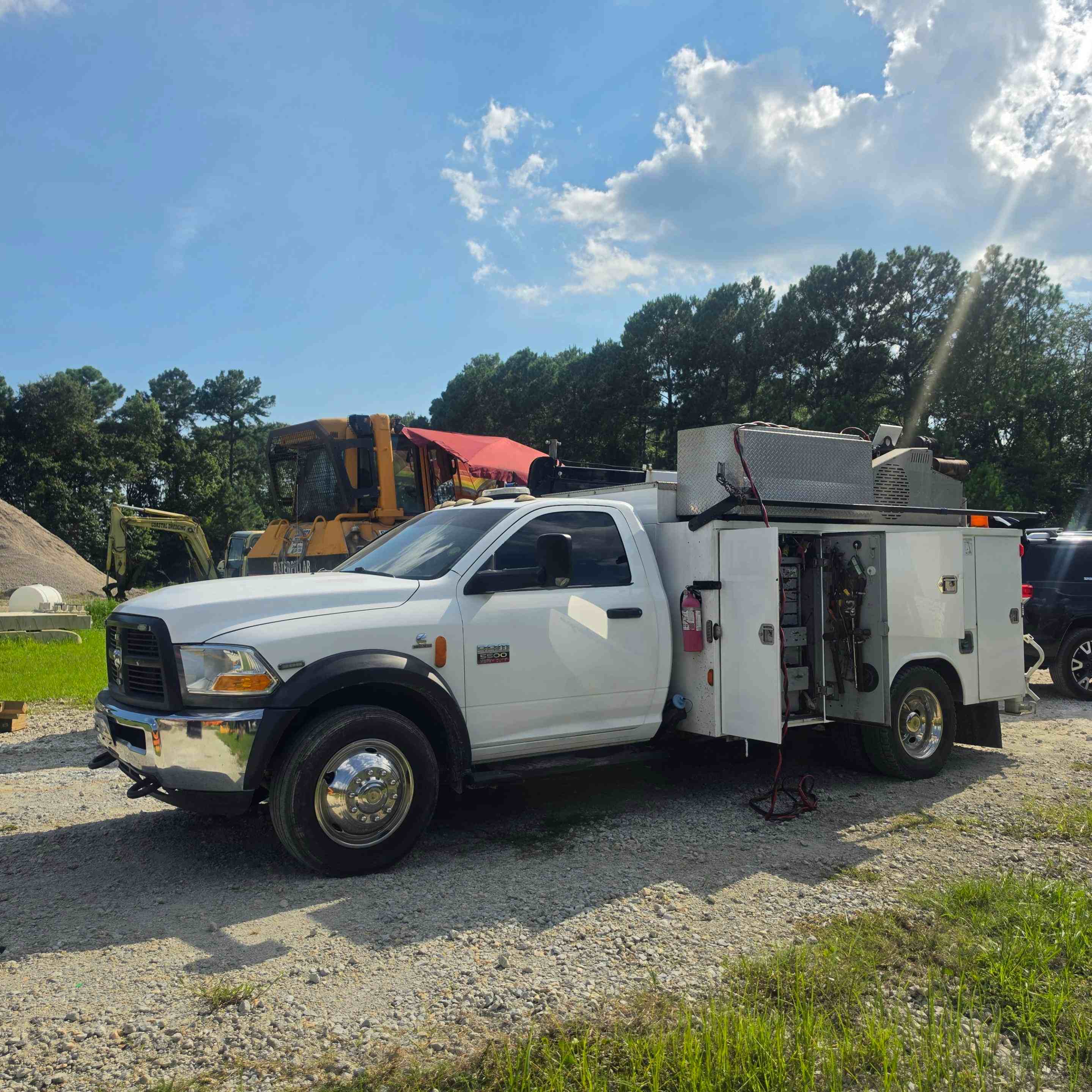 On-Site Auto 4x4 mobile service truck