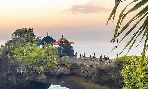 Eco-Friendly Coastal Tours