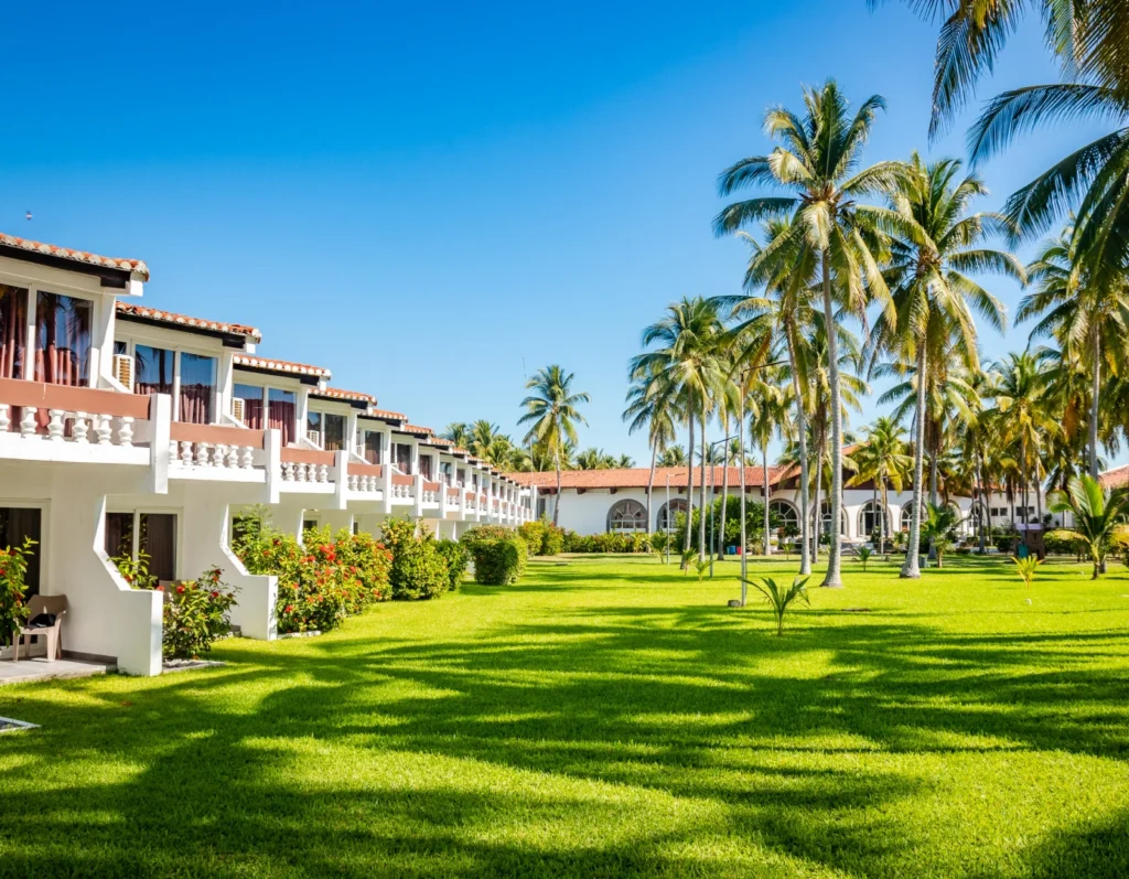 Hotel Tesoro Beach