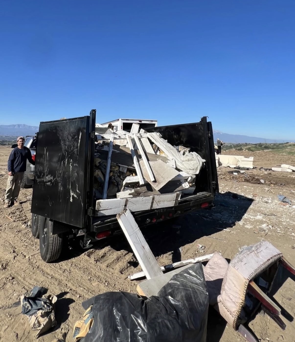 JJ's Relocation Heavy Hauling Truck & Dump Trailer