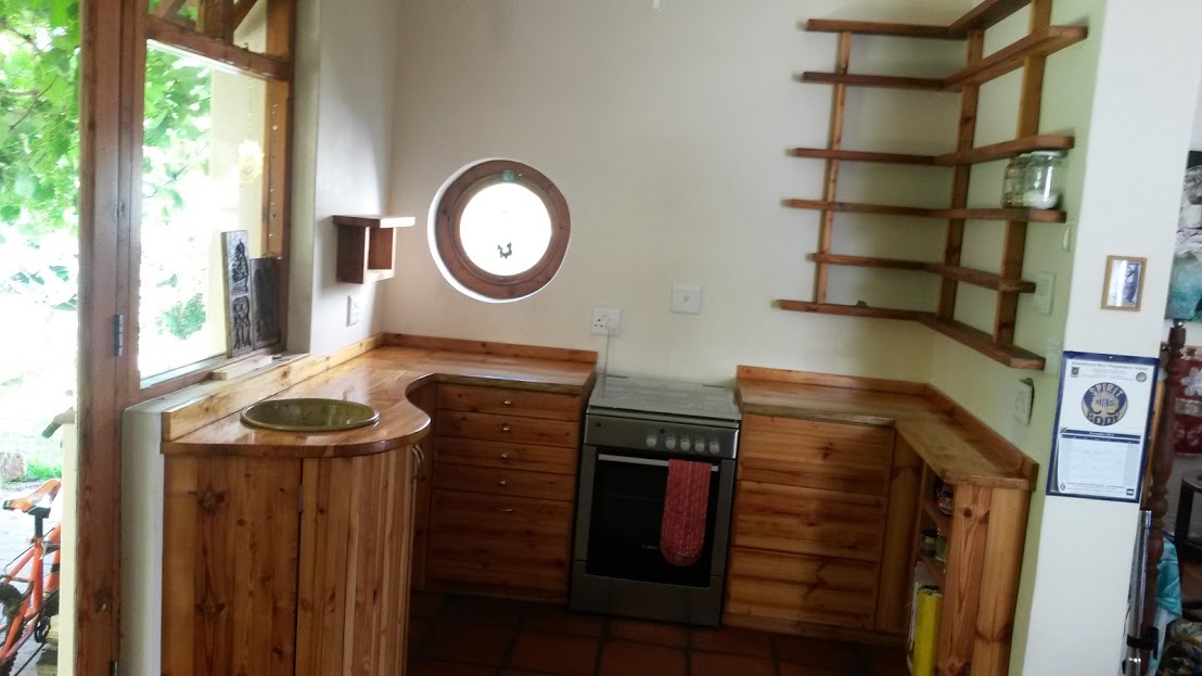 Various Kitchens - Image 7