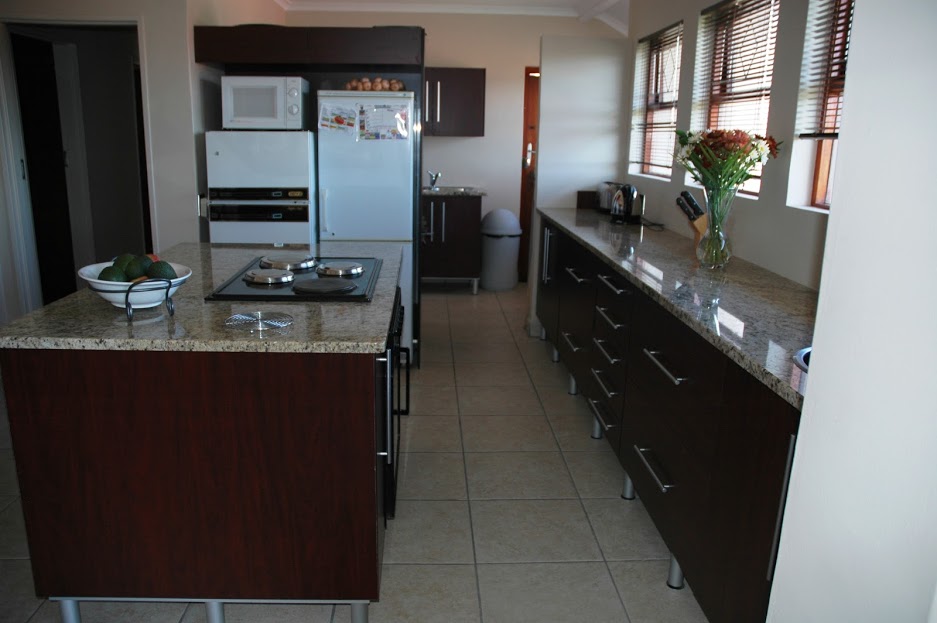 Various Kitchens - Image 6