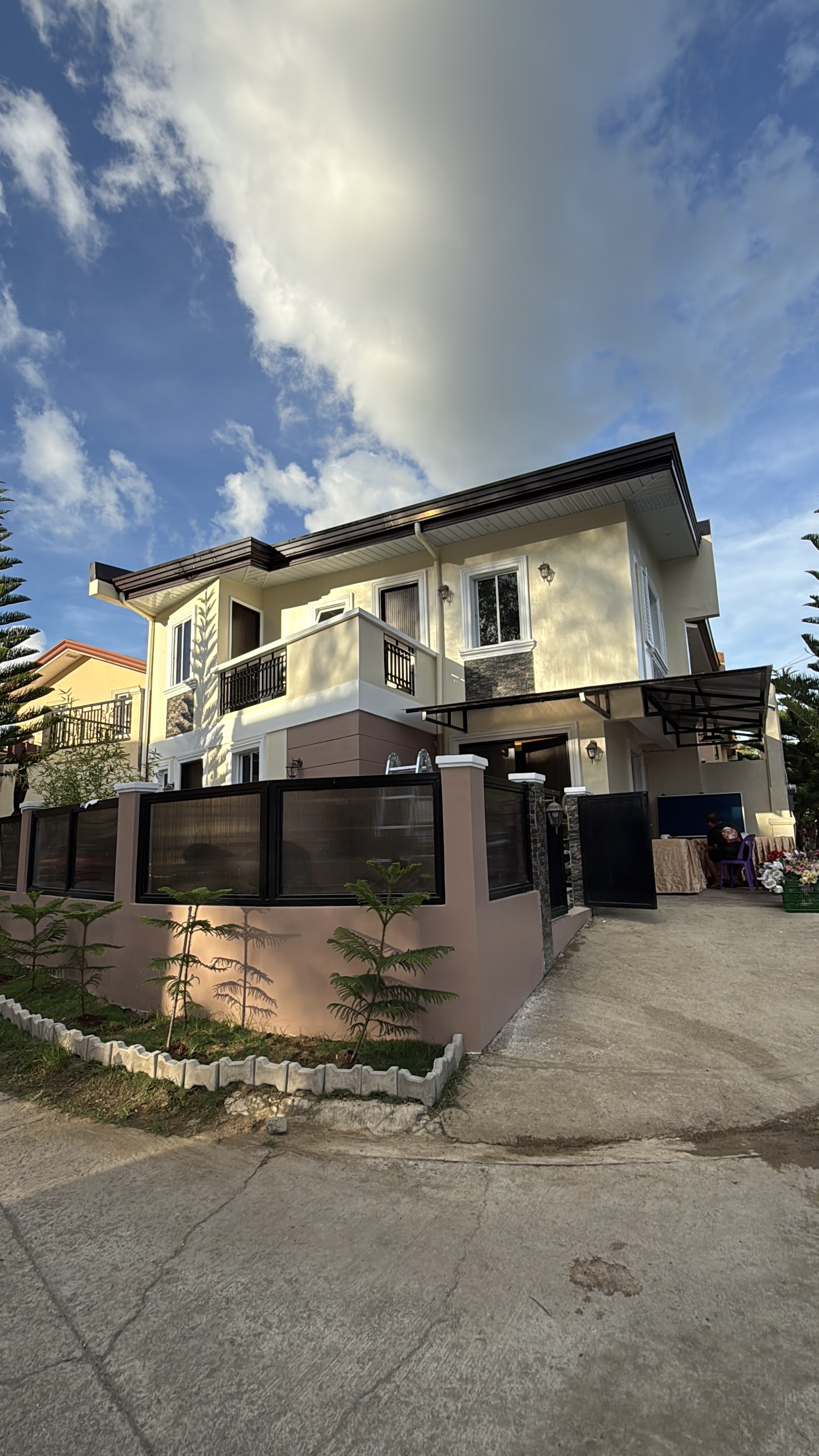 A Proposed Renovation of Two Storeys Residential Building with Jacuzzi - architecture Cebu