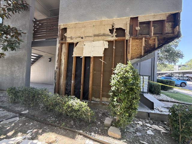 Failing Wall Before