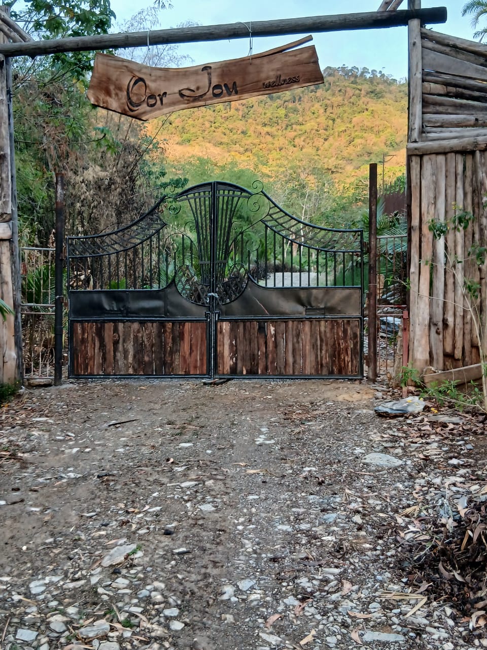 Oor Jou Wellness entrance gate — welcome to our Santa Cruz sanctuary