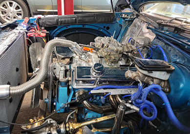 Classic V8 Engine Bay Service