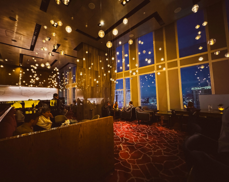 Press Bar at the Waldorf