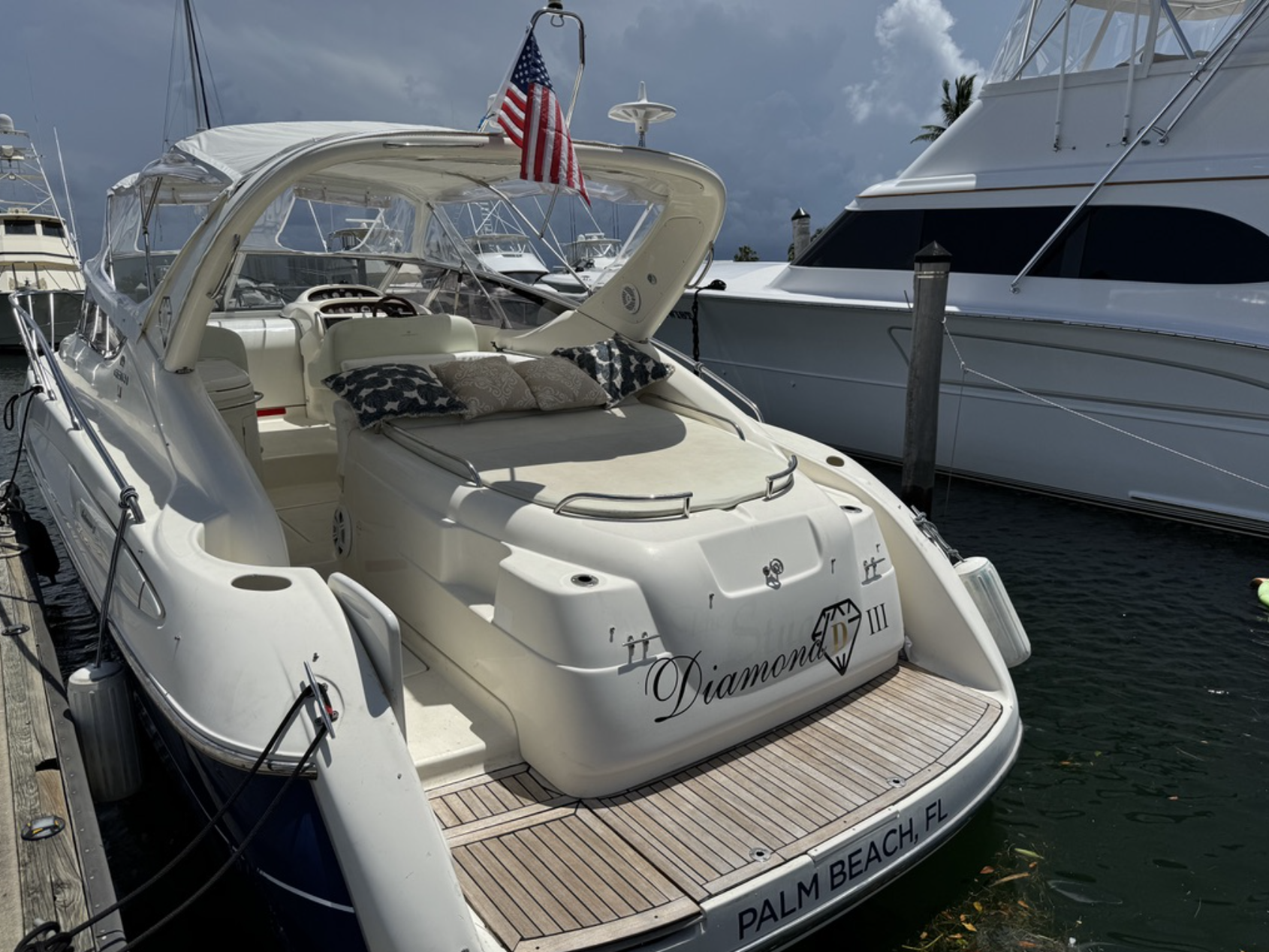 Diamond D III private boat rental docked in Palm Beach FL ready for charter