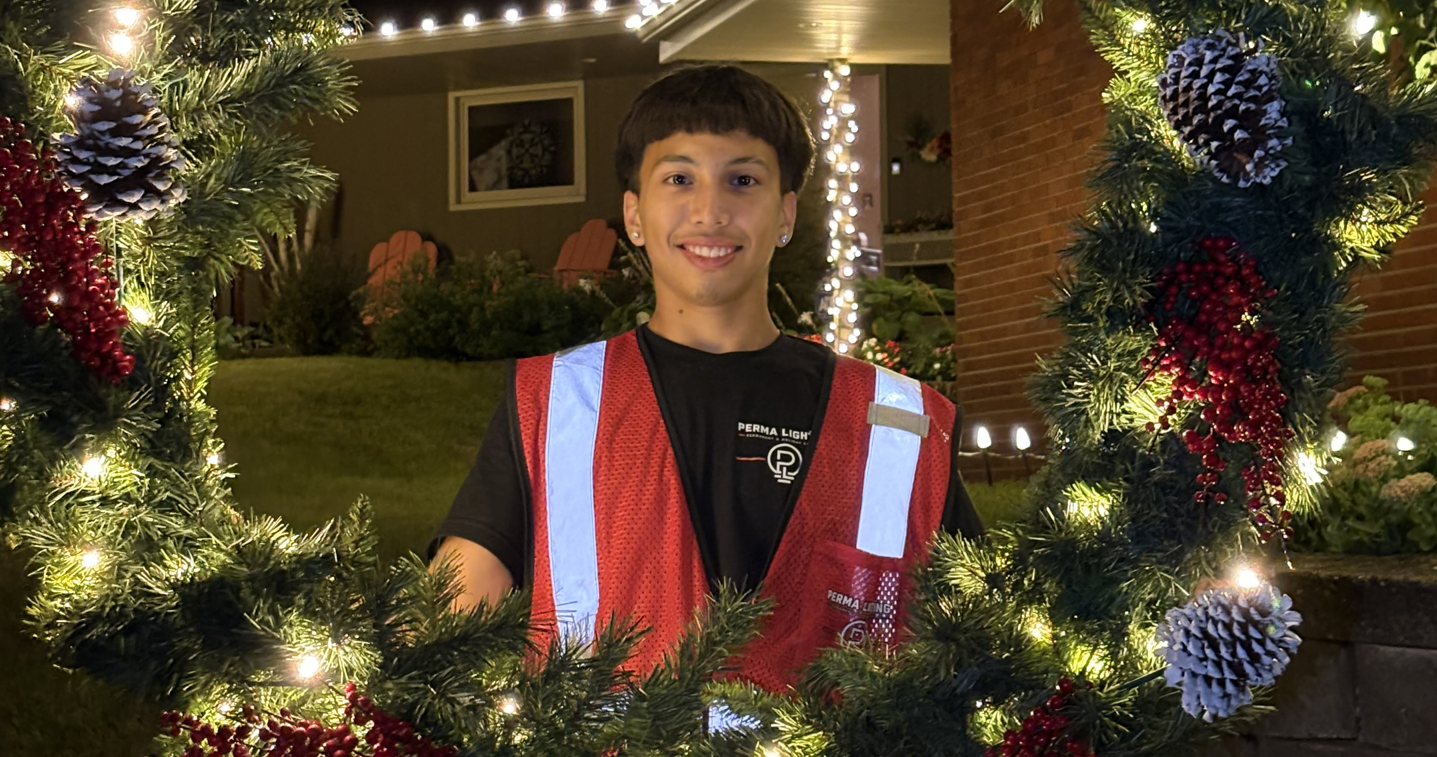 Perma Lighting & Holiday Lighting installer