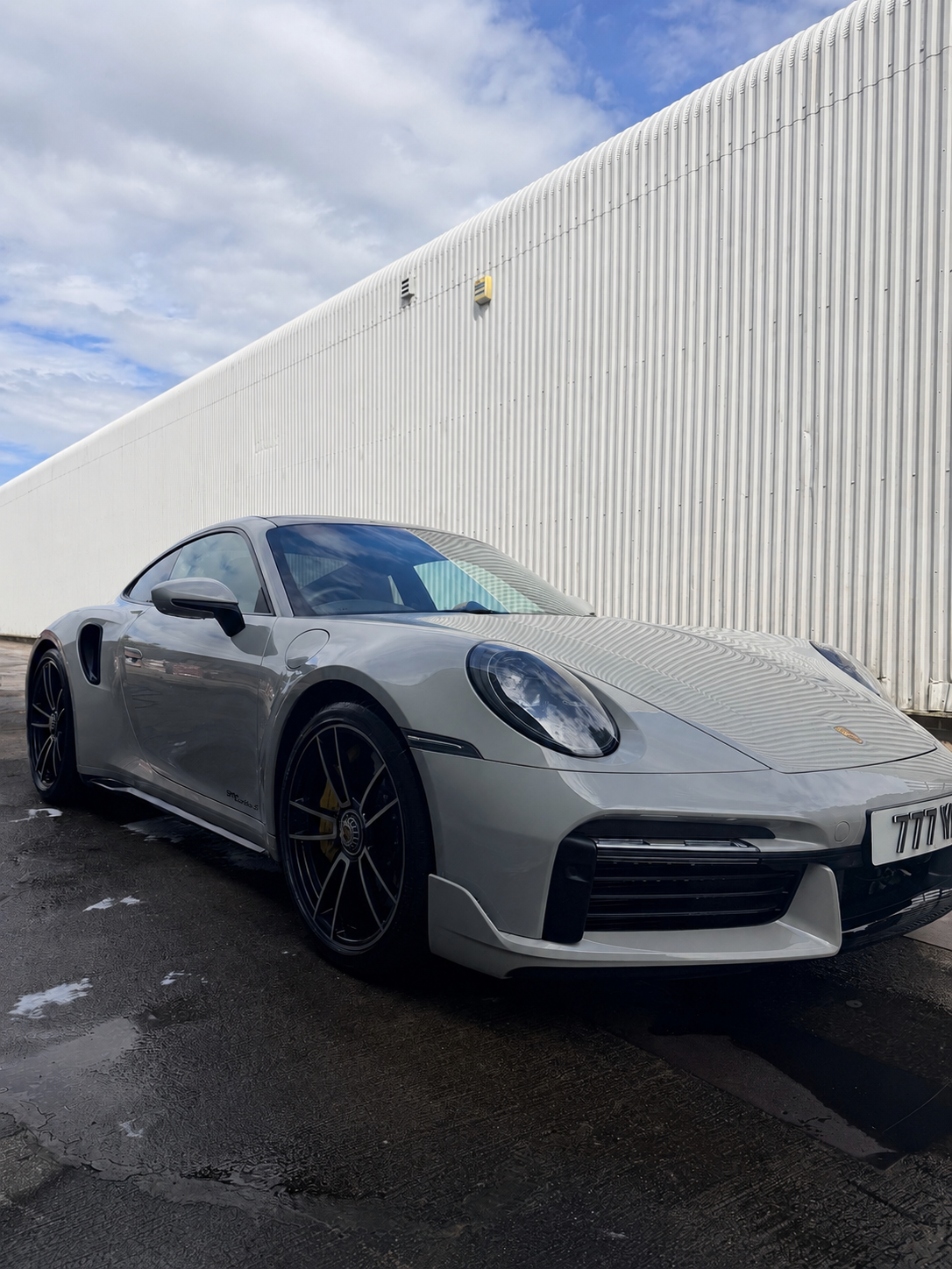 After professional mobile valet by Tidy Job Dundee — showroom gloss finish on Porsche 911