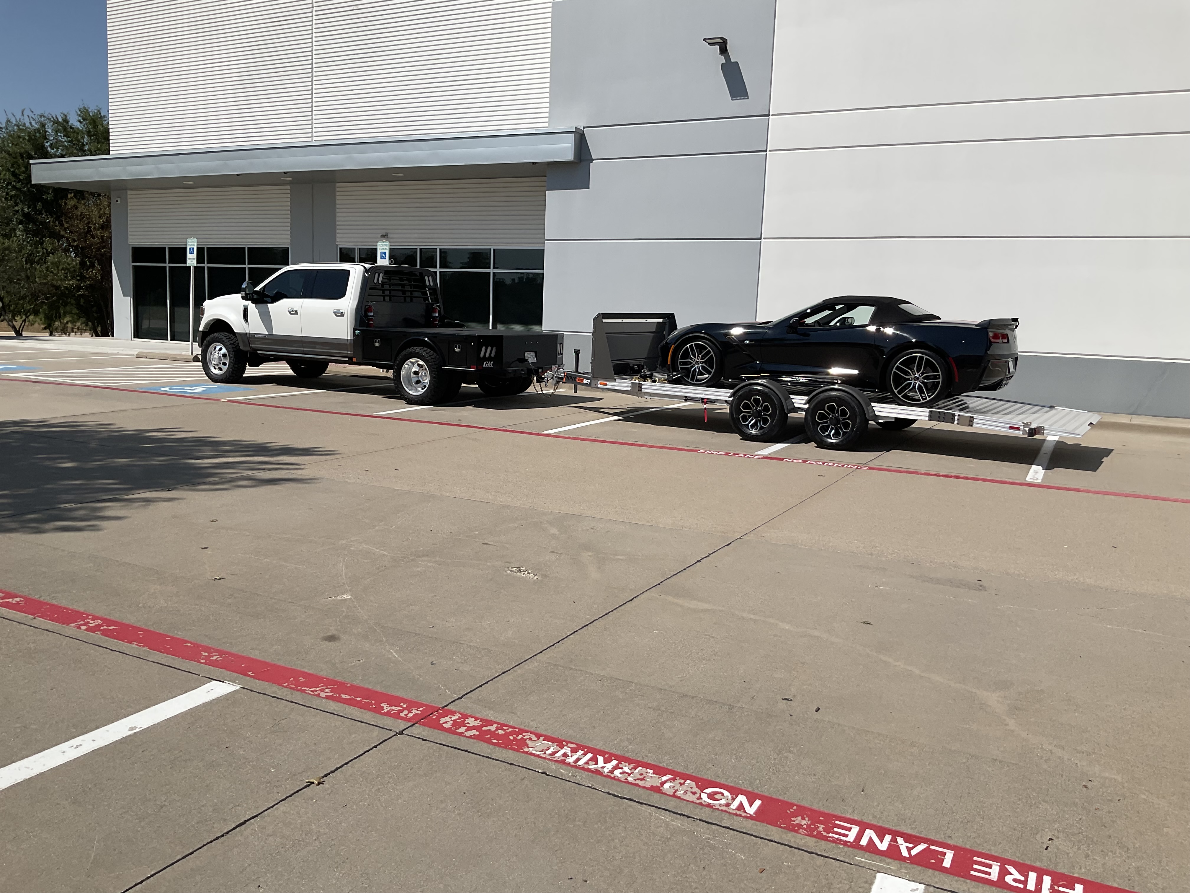 20 ft shallow angle specialty trailer