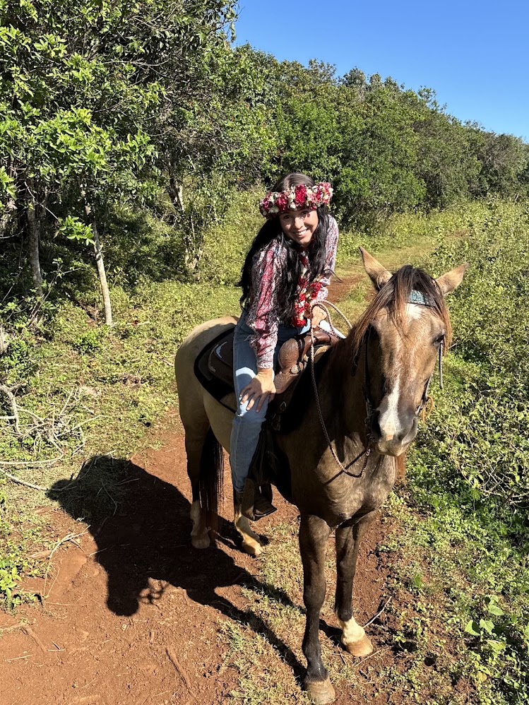 Avery Barnes, Oʻahu Island Experience Guide