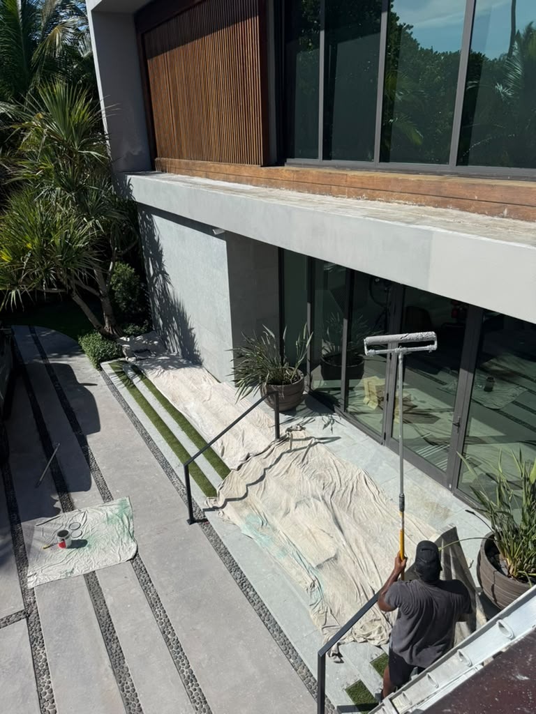 High-Reach Exterior Wall Rolling project by MVVAC Painting LLC