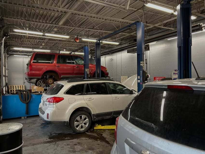 Auto repair work 12