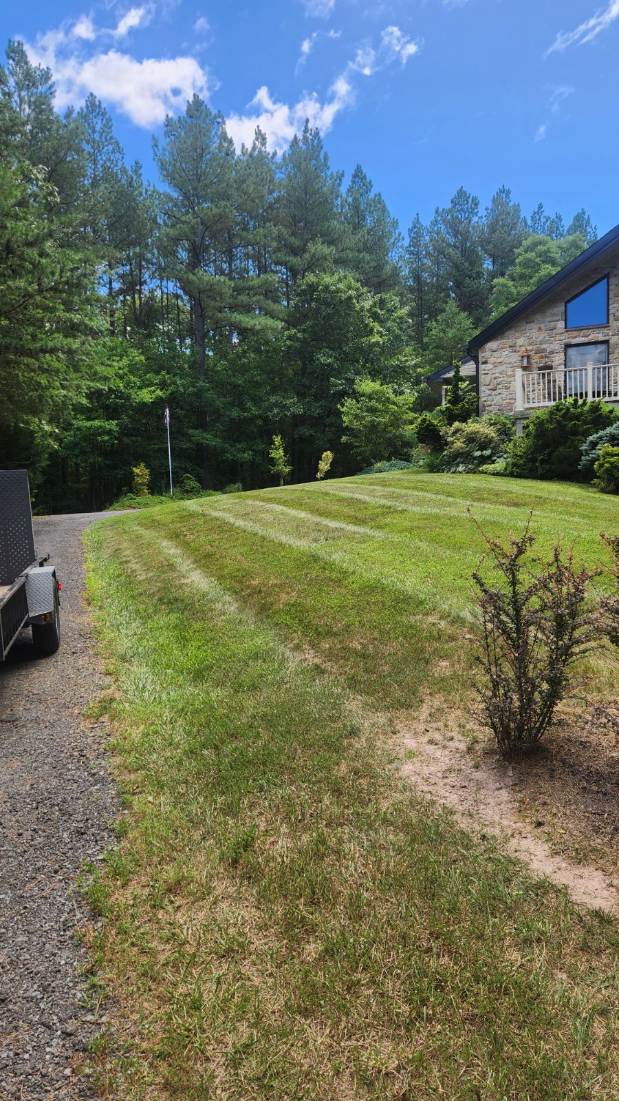 Slope Mowing & Precision Lines - Lawn Man LLC Winchester VA