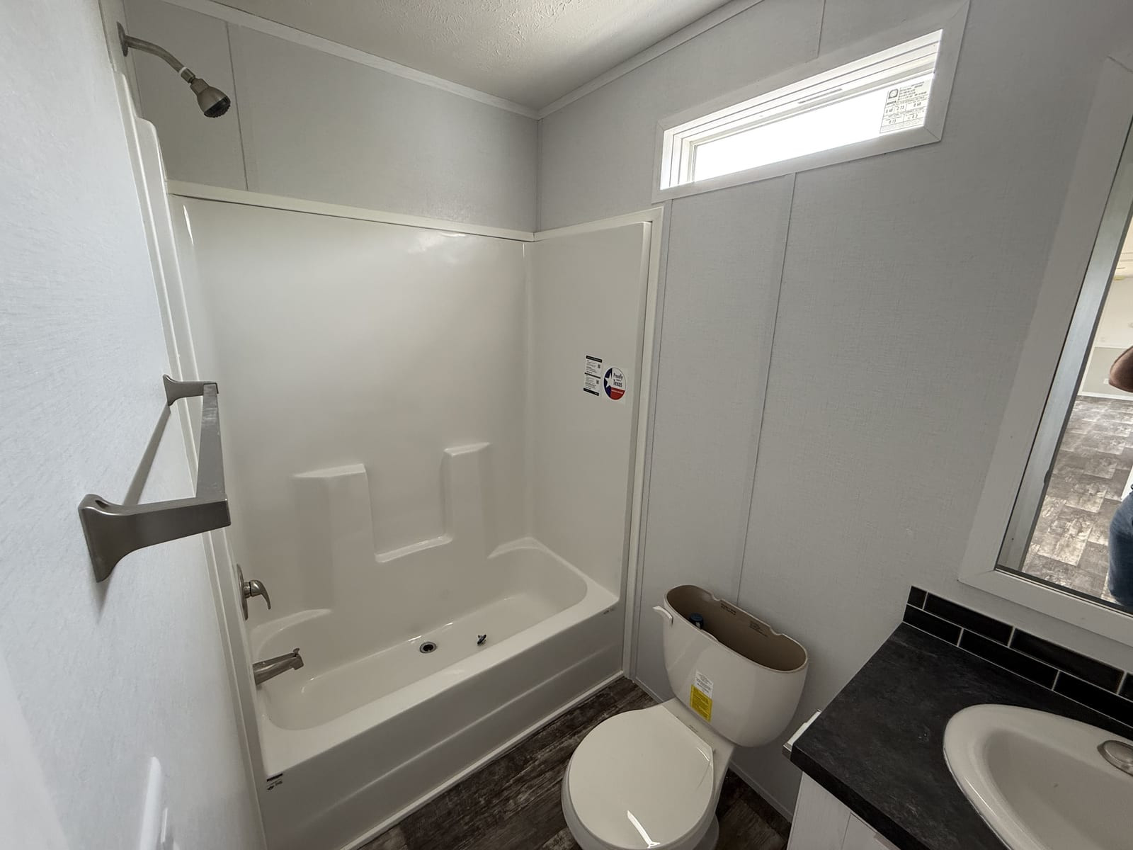 The Cavco Single Wide gallery photo 15