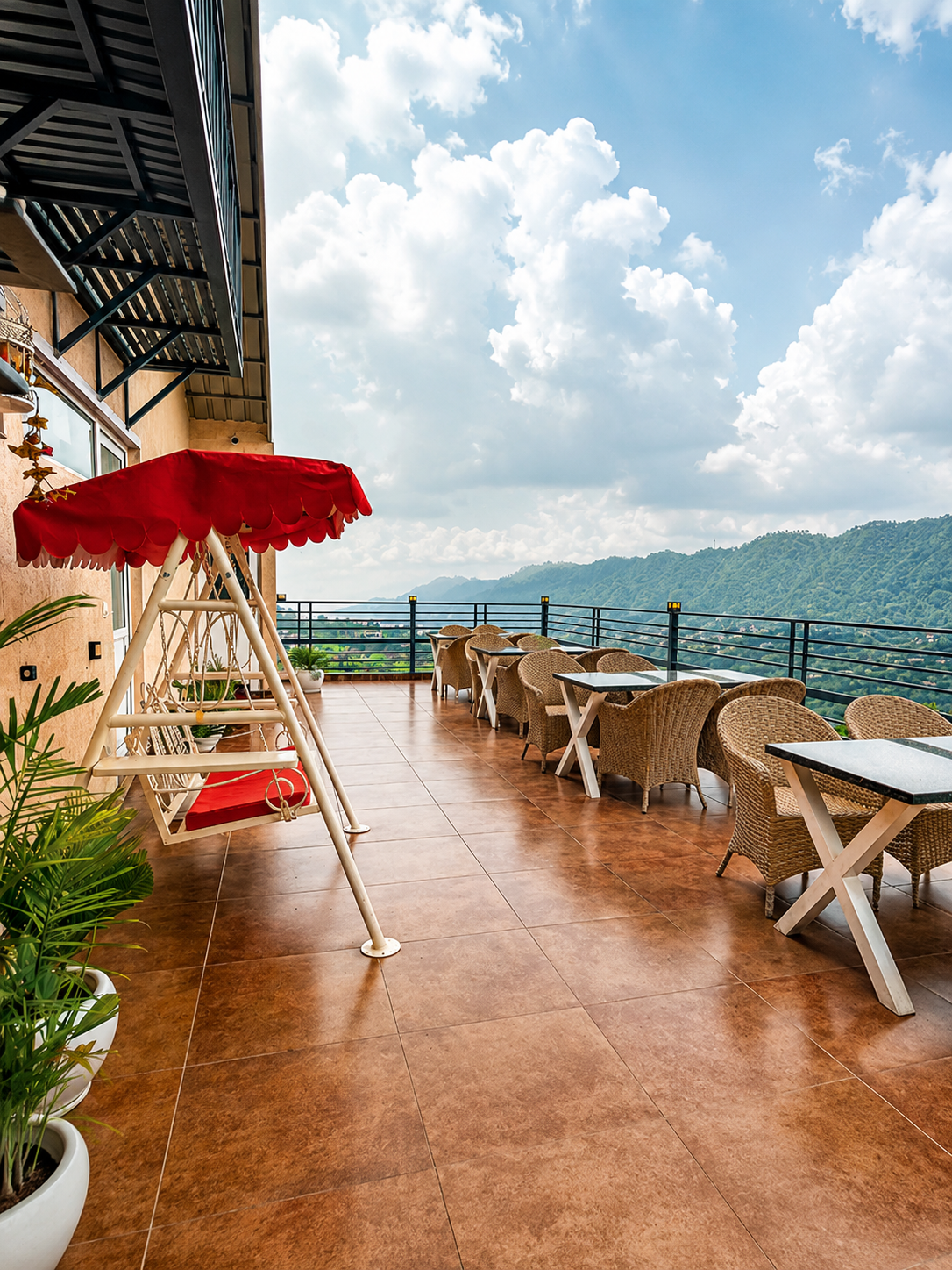 Luxury stays in Kasauli