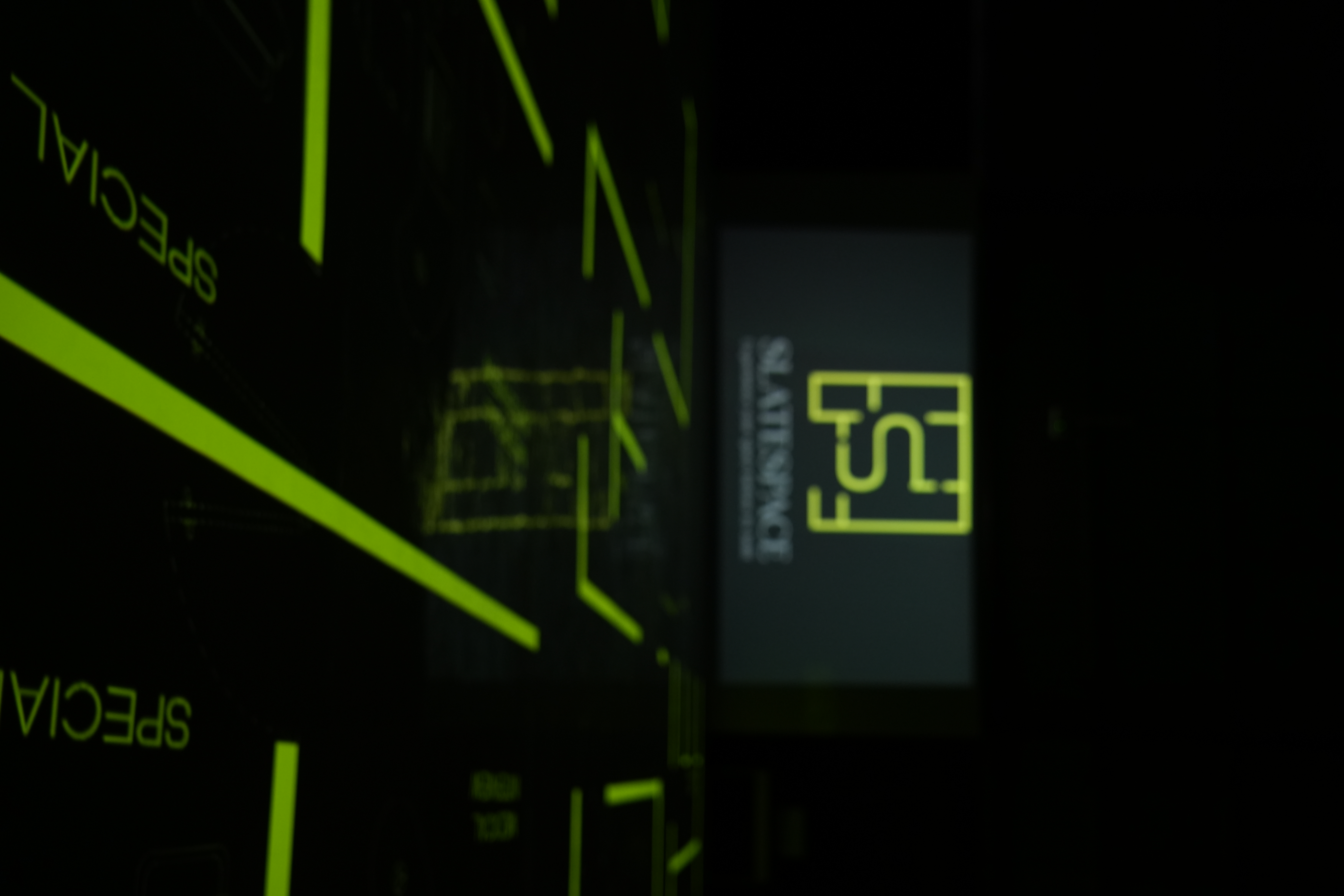 SlateSpace projection floor experience
