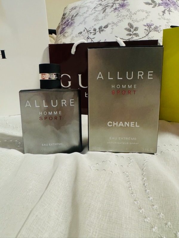 Chanel Allure Homme Sport Eau Extrême 100ml dark spray bottle with original silver box