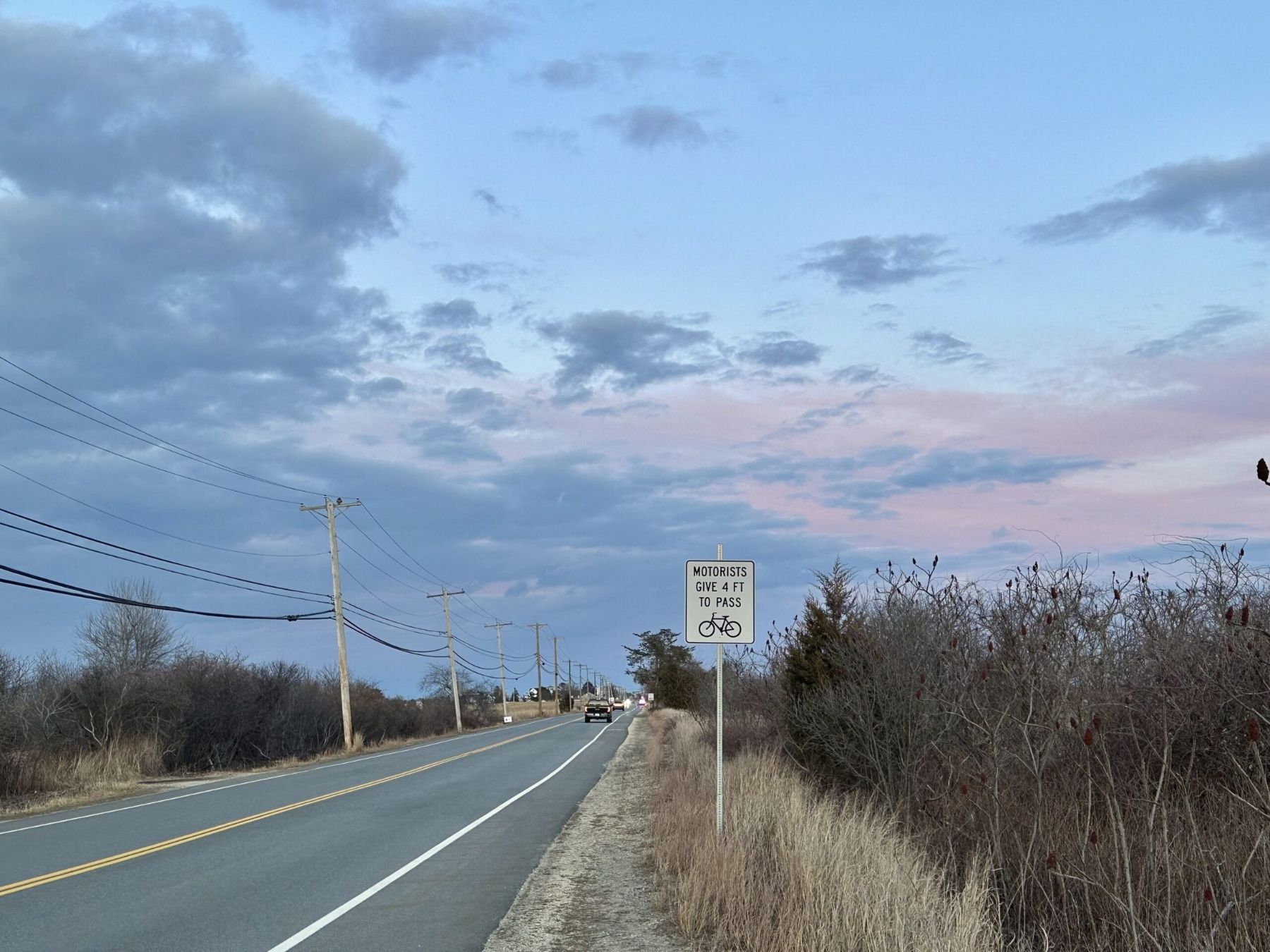 Cyclists, not Motorists, Need Common Sense Road Signs