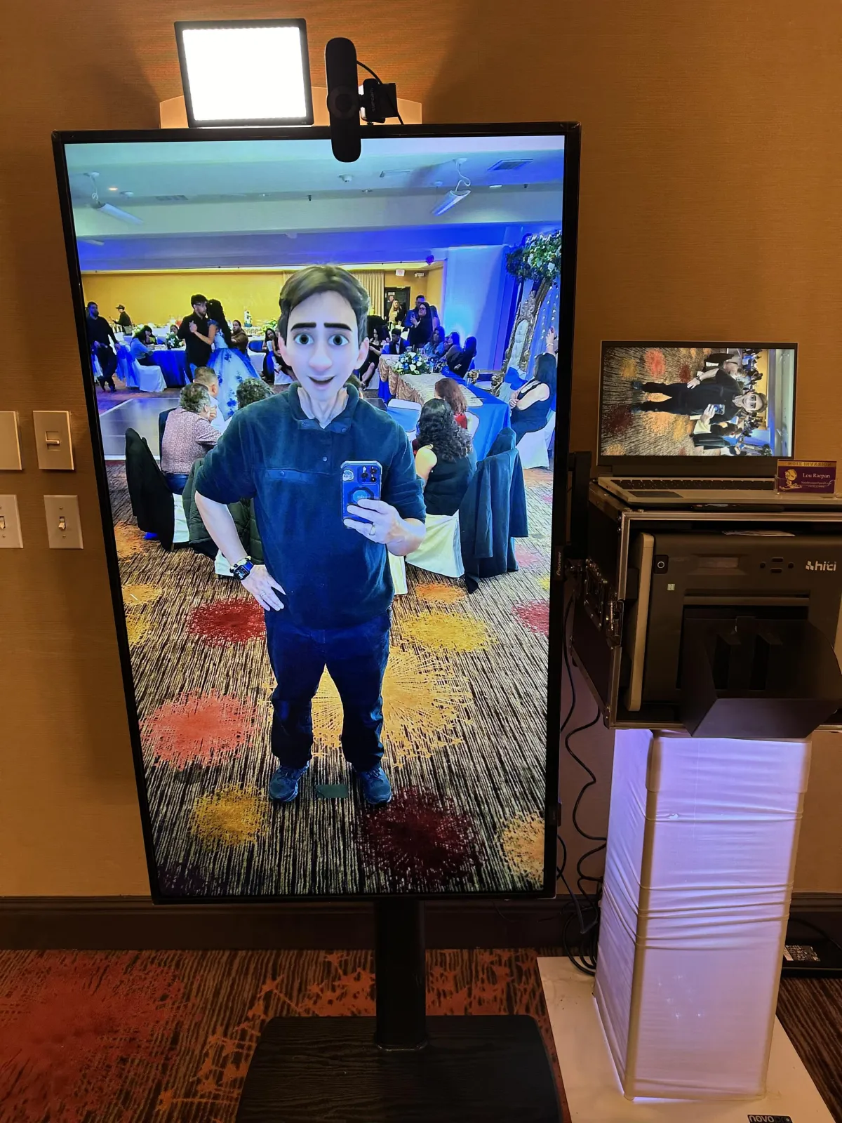 The Cartoon Booth photo booth experience for events in the San Francisco Bay Area