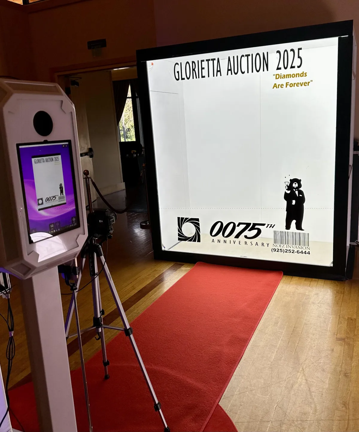 The Magazine Booth photo booth experience for events in the San Francisco Bay Area