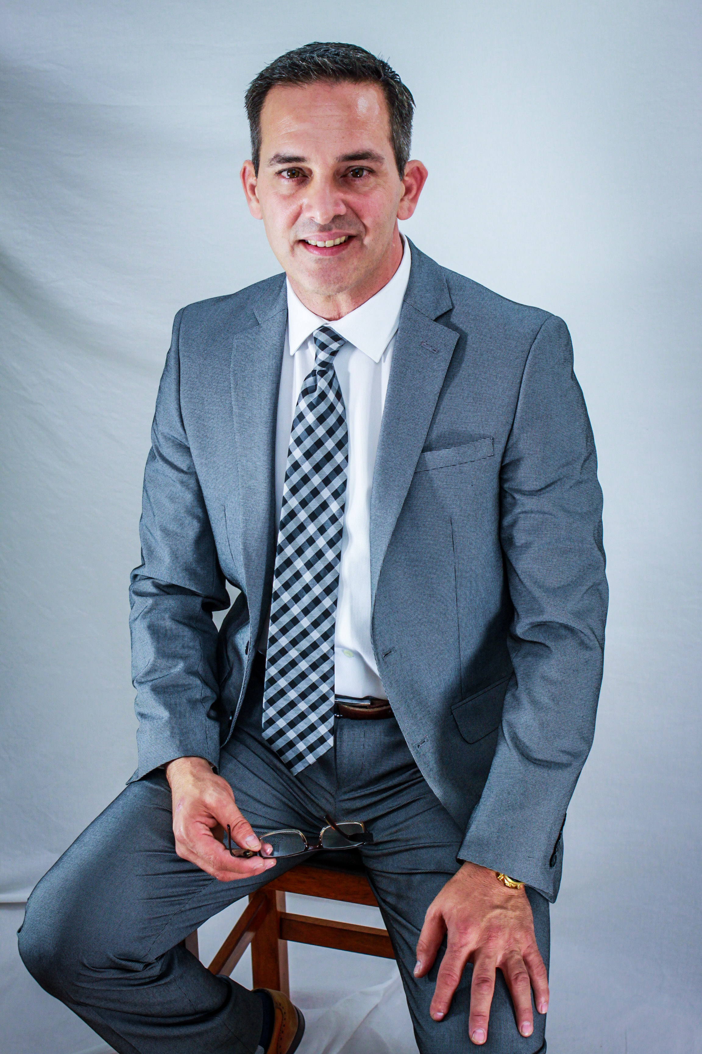 Robert R. Flores, Attorney at Law