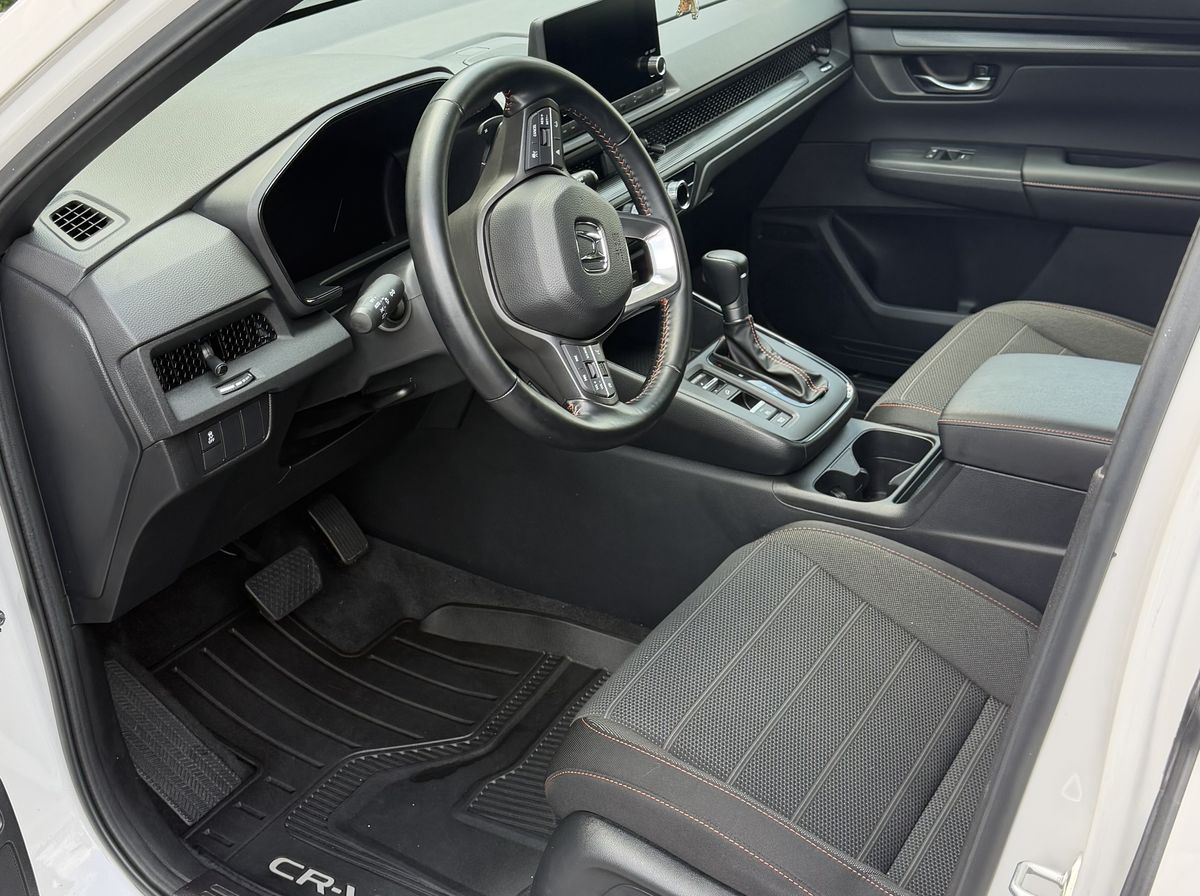 Detailed Honda CR-V interior after an Interior Revival service