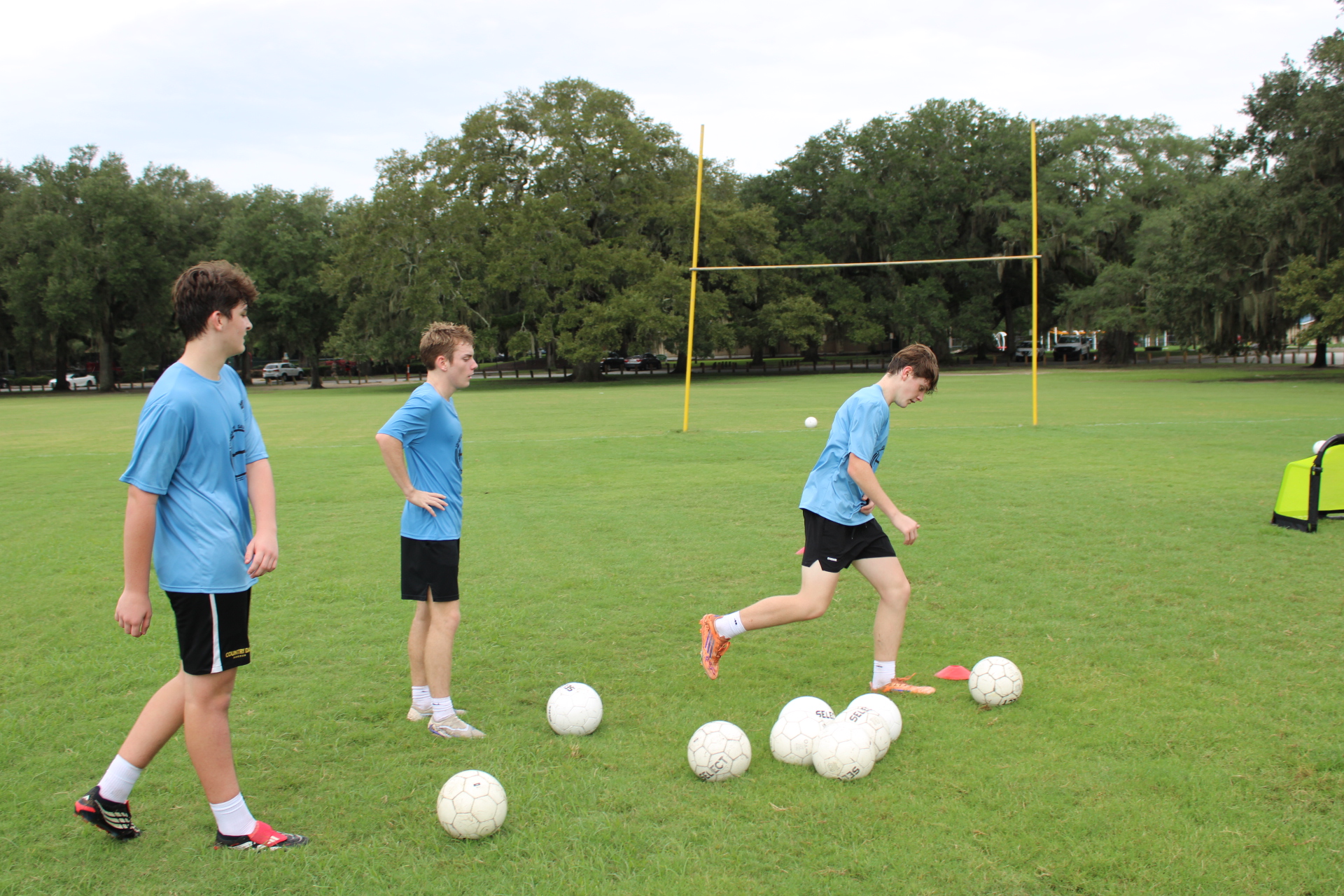 Technical striking & target practice at College Clinic
