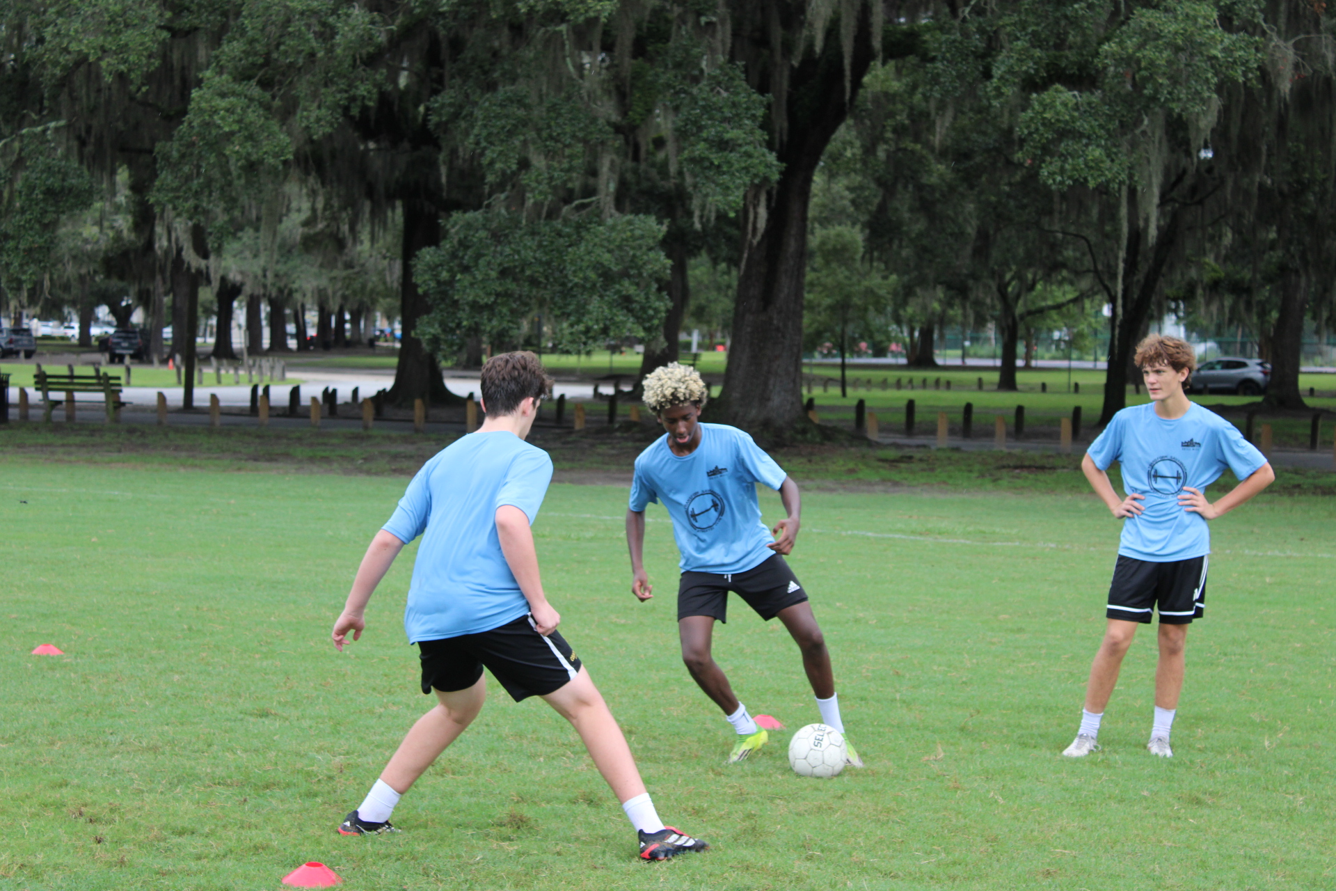 1v1 competitive defending & possession drills under pressure